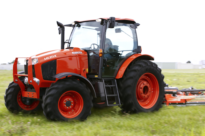 bild 5 av Kubota M135XG-II