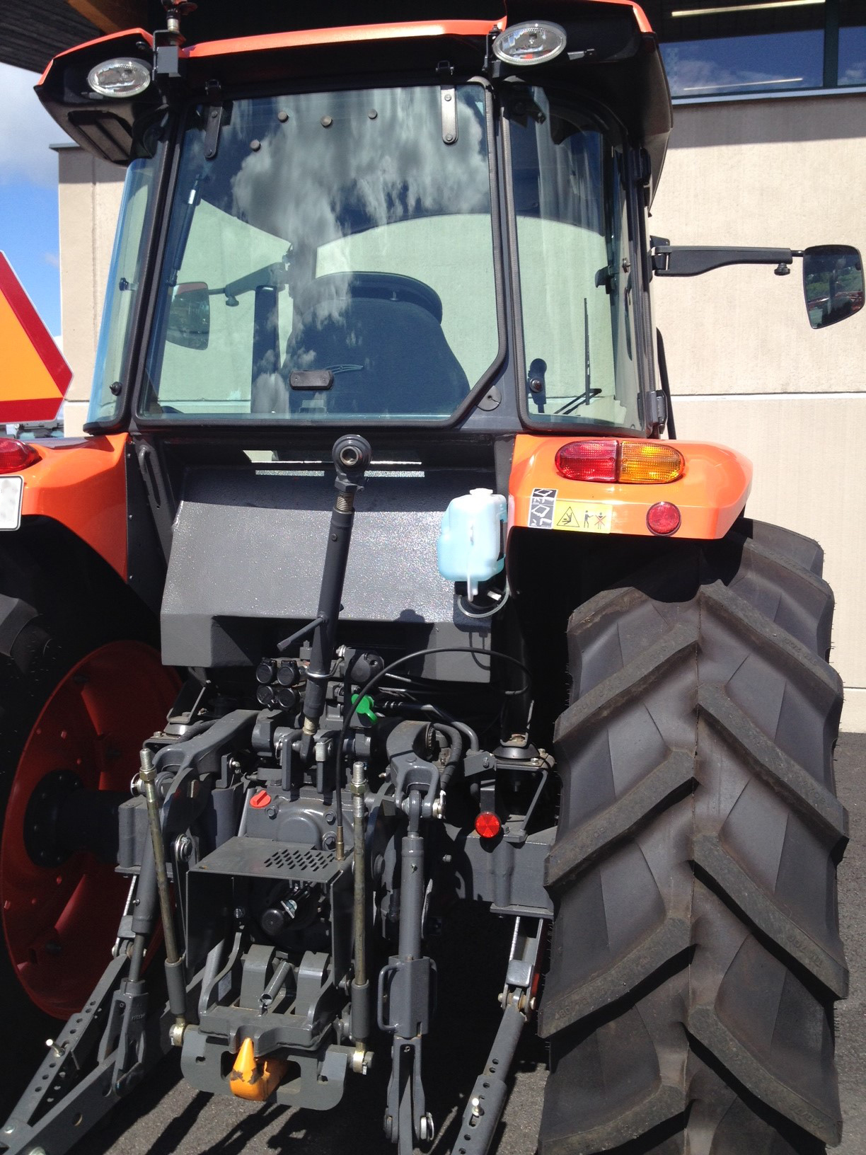bild 2 av Kubota M8560/M9960 Skogsombyggd
